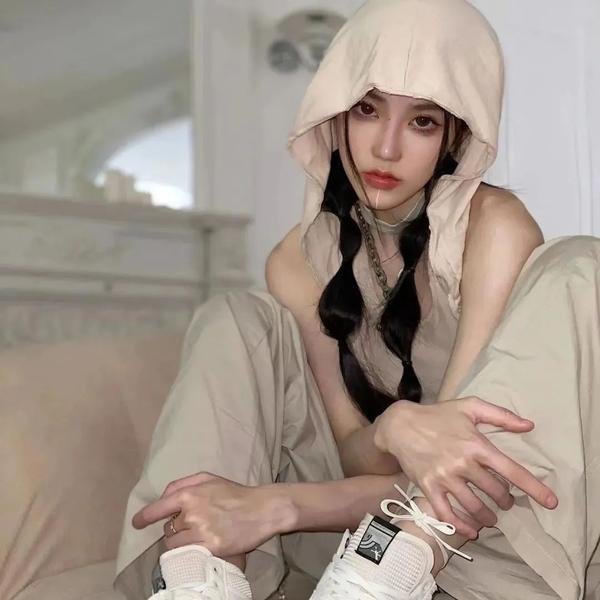 八月迷情